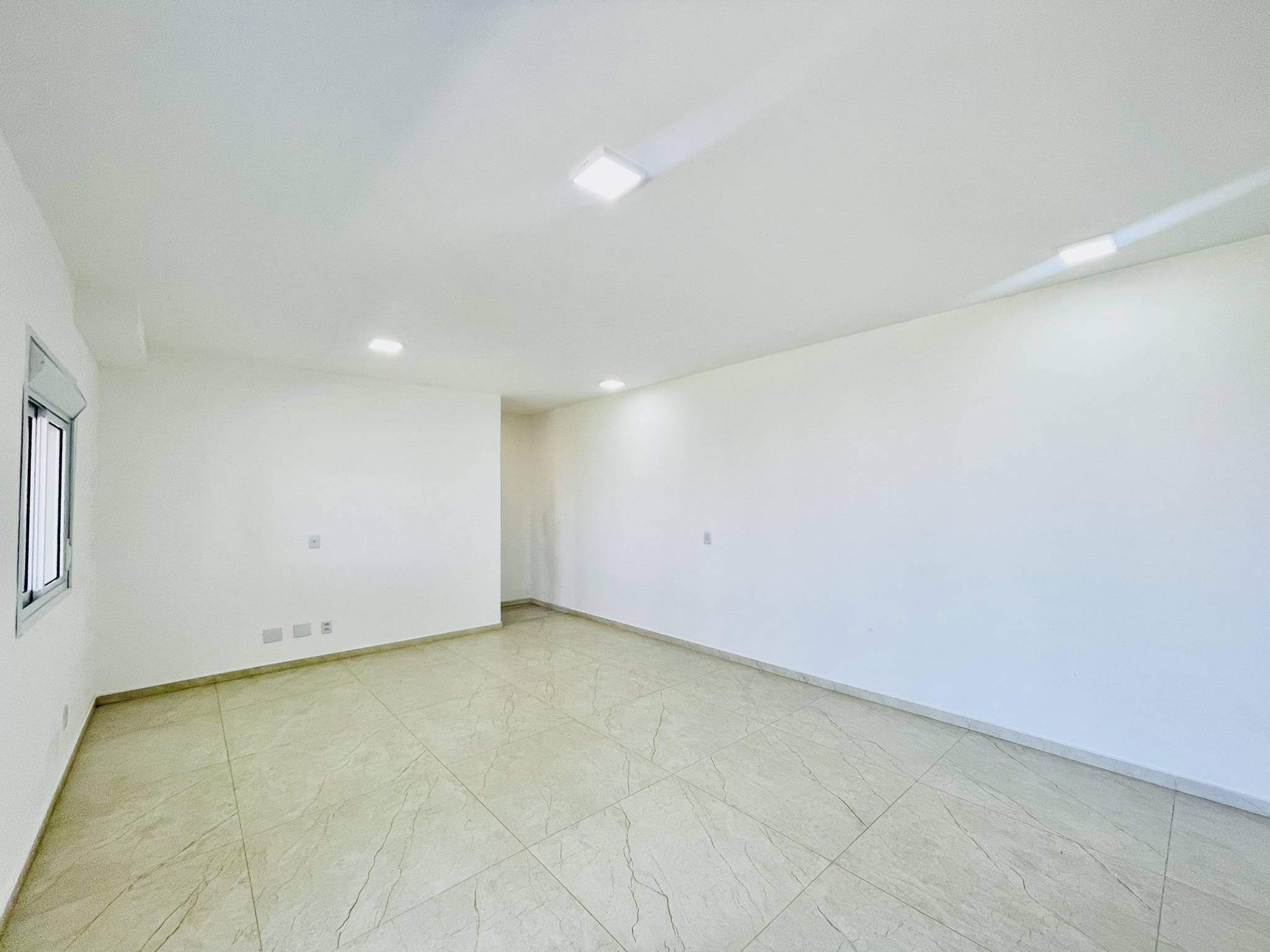 Apartamento à venda com 2 dormitórios, 108 m² no Condomínio Syrah Residence em Taubaté/SP.