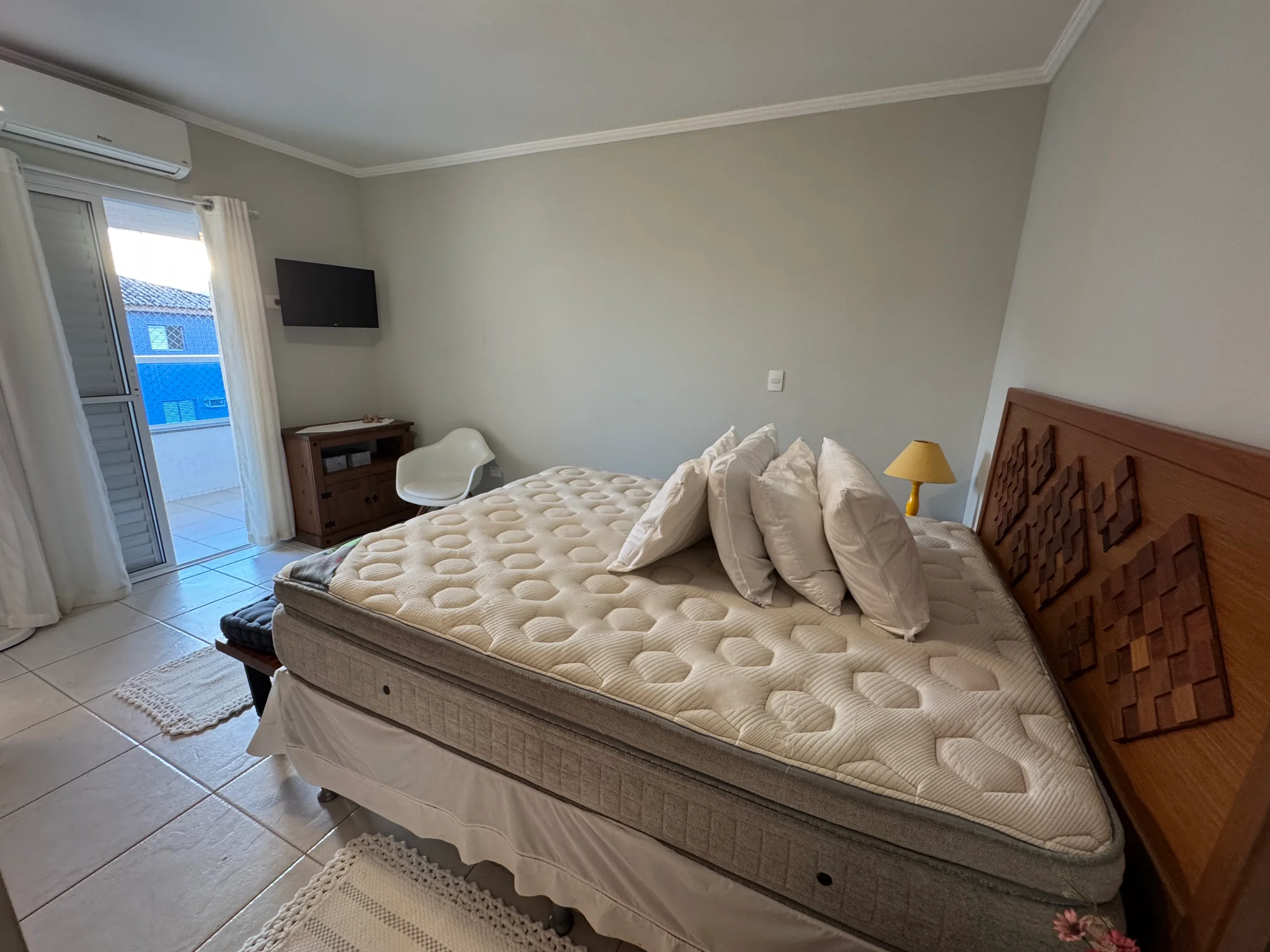 Cobertura à venda com 3 suítes no Condomínio Polignano A Maré em Ubatuba/SP.  