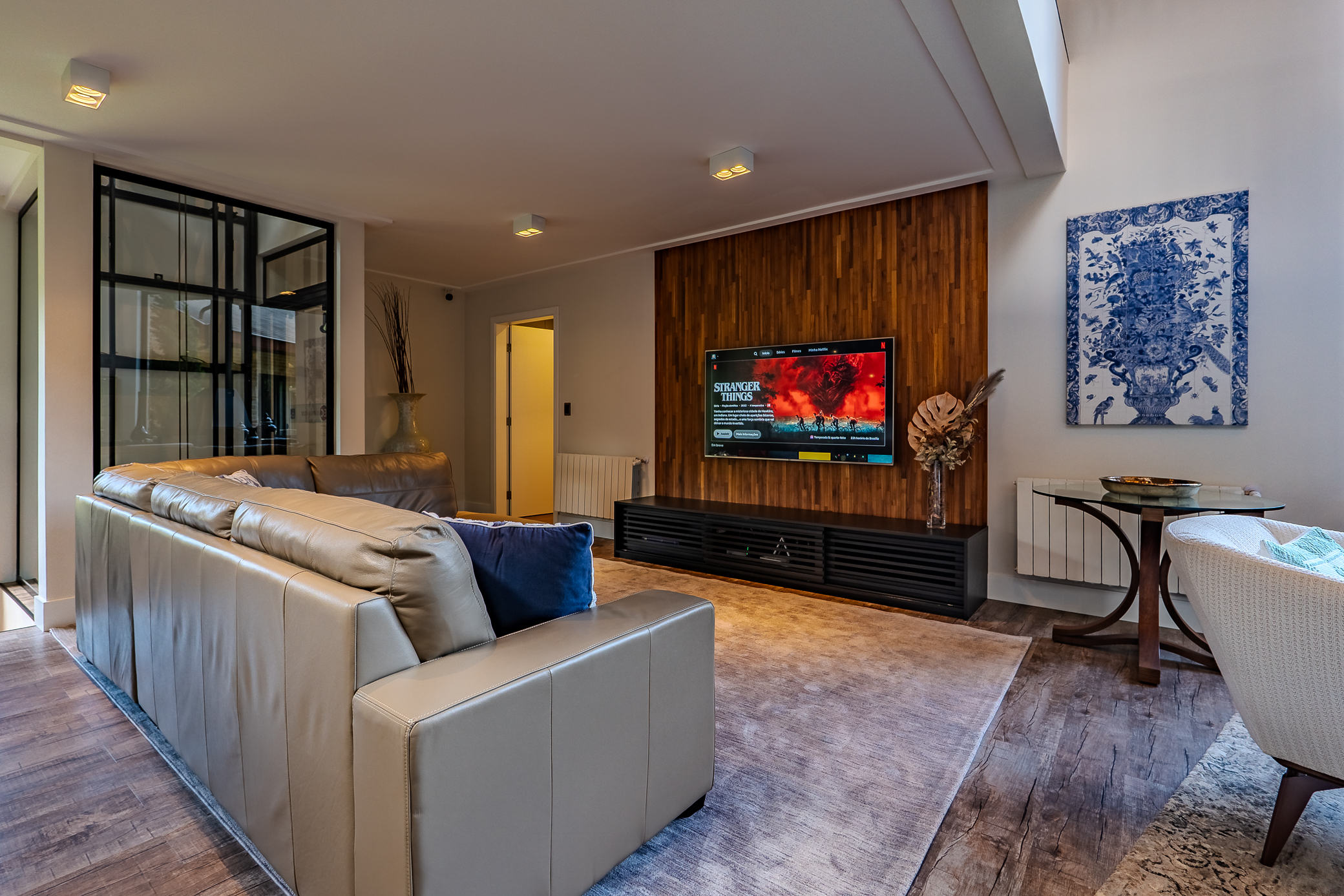 Mansão à venda com 5 suítes no Condomínio Reserva Figueiredo em Campos do Jordão/SP. 