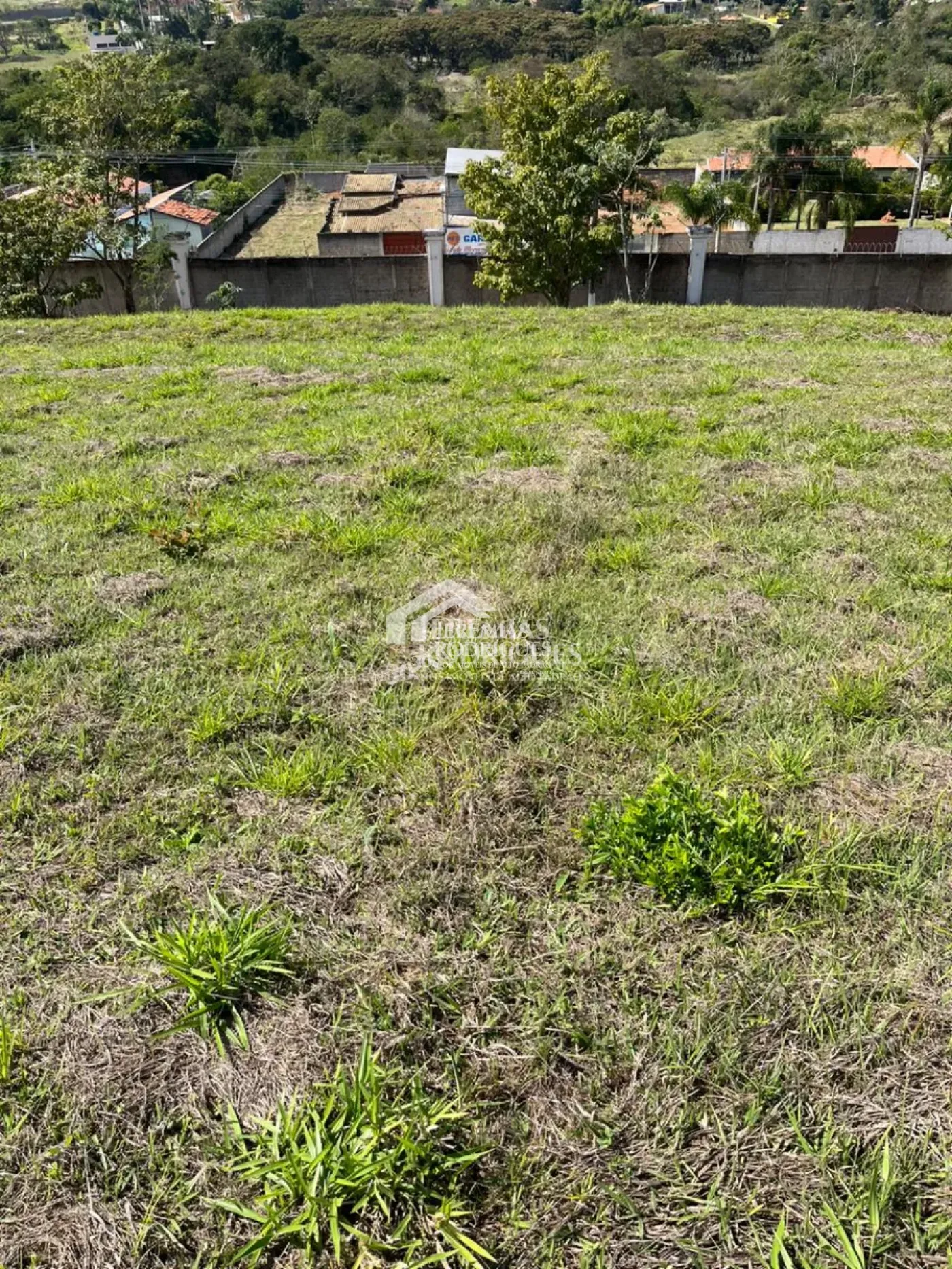 Terreno com 1.175,57 m² - Condomínio Reserva Altos do Cataguá - Taubaté/SP