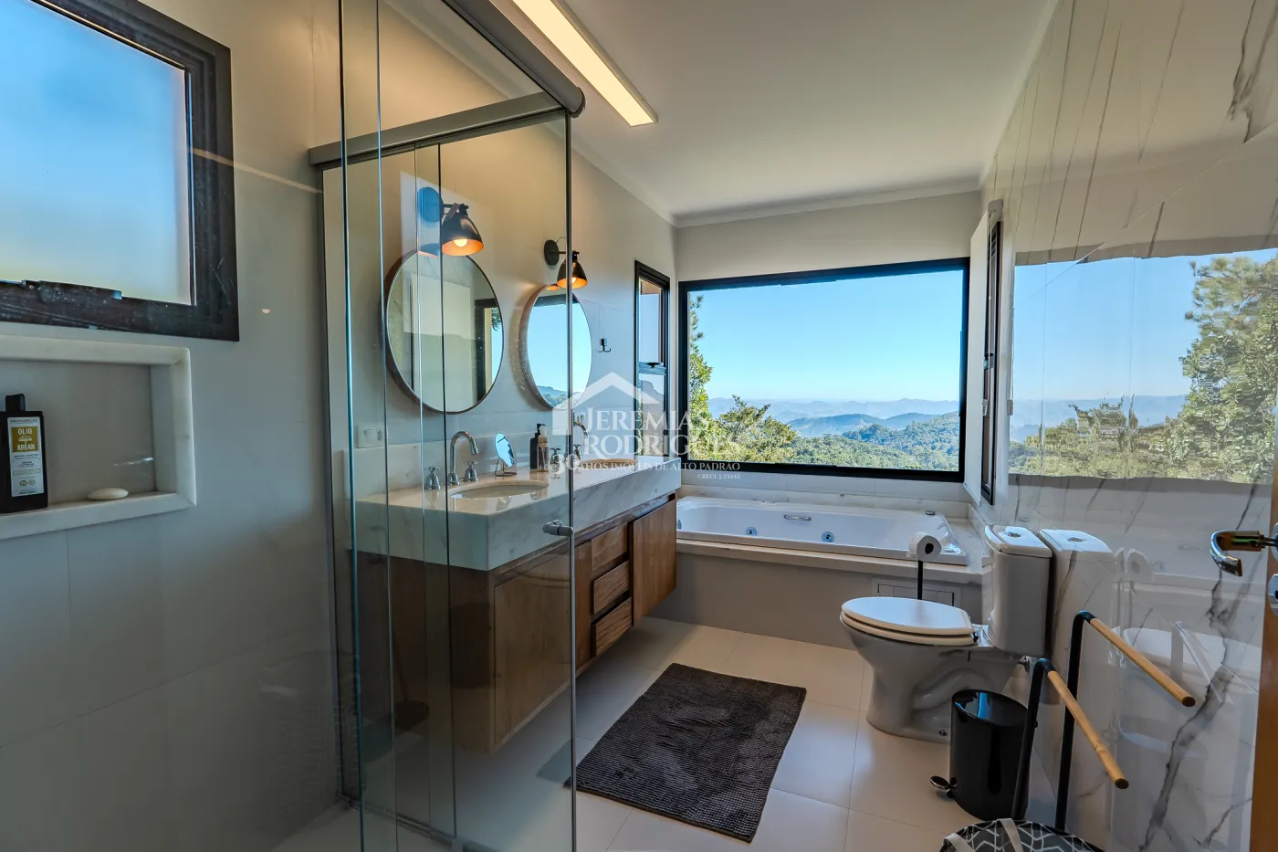 Casa à venda no Condomínio Villagio da Baronesa - Campos do Jordão/SP