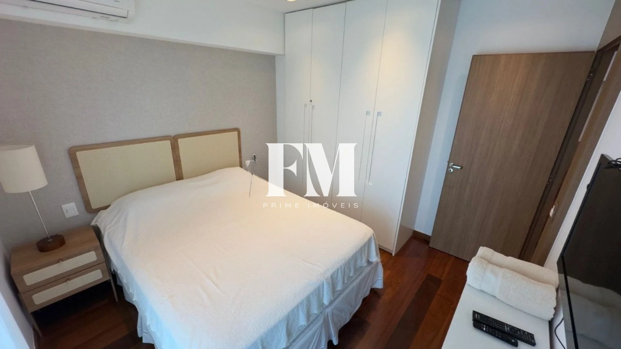 Leblon | 2 Quartos (1 Suíte) | 84m² Finamente Decorado com Serviços, Lazer e 2 Vagas - foto 13