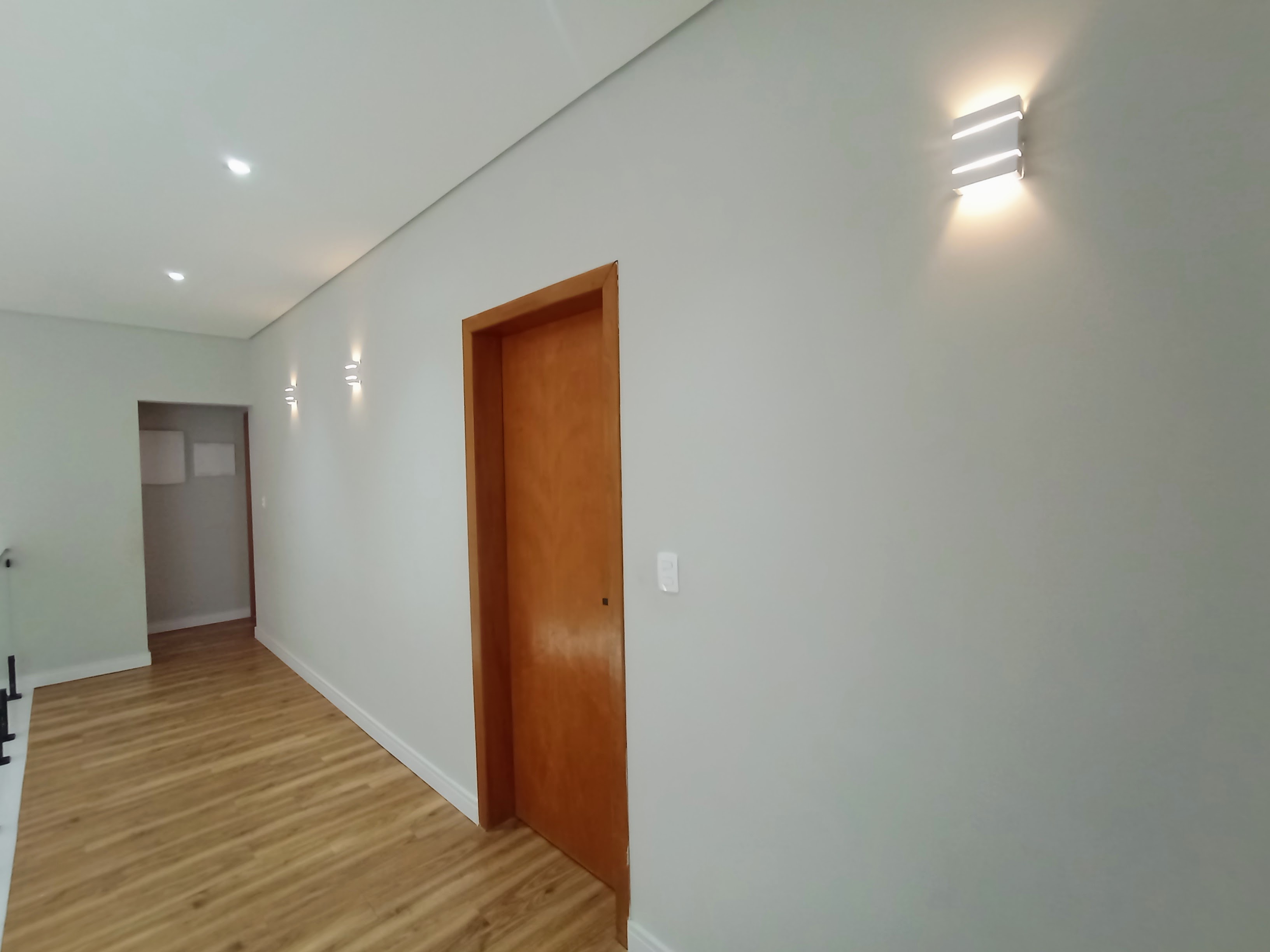 Casa à venda com 4 dormitórios no Condomínio Cyrela Landscape em Taubaté/SP.