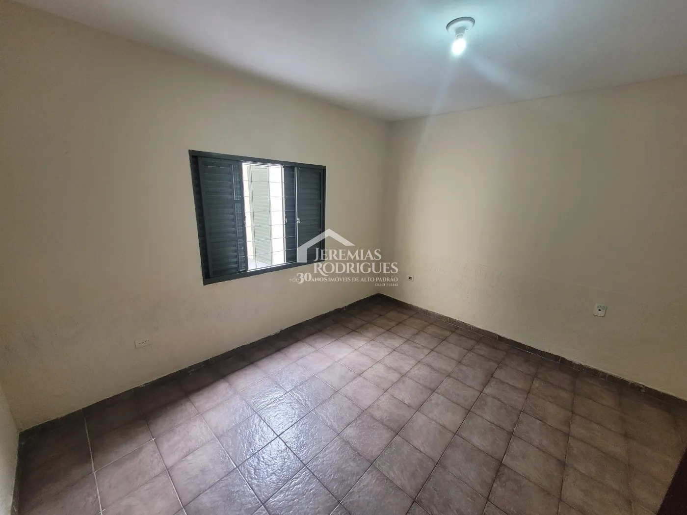 Casa para locação no Parque São Domingos em Pindamonhangaba/SP. — foto 8