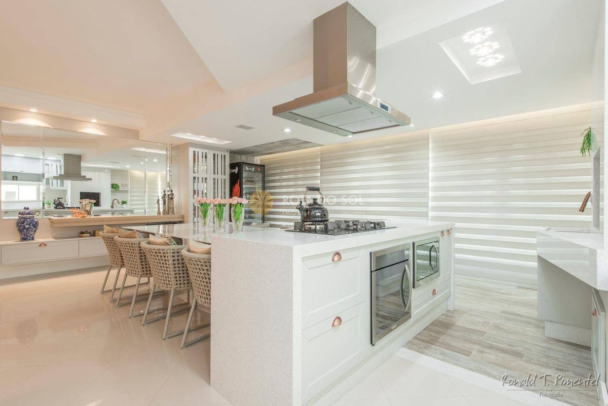 Villa do Mar Apartamento Decorado 3 Quartos e 2 Vagas em Meia Praia Itapema/SC — foto 3
