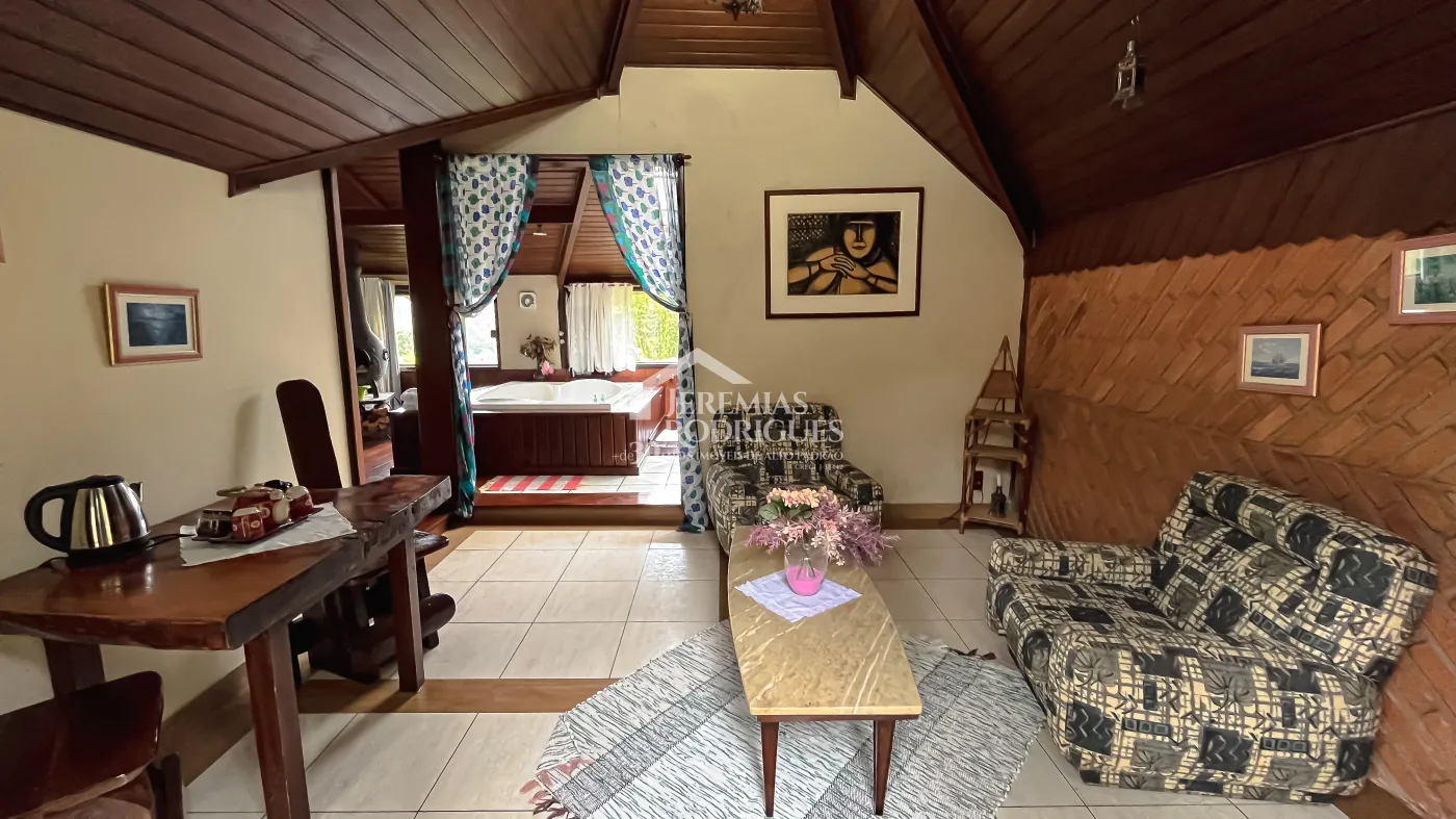 Pousada com 900 m² - Visconde de Mauá/RJ