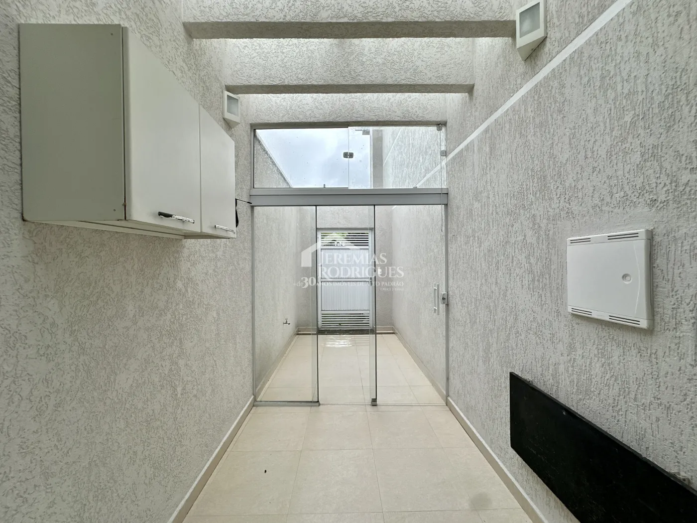 Casa com 3 dormitórios, 237 m² - Campos do Conde Chamboard - Tremembé/SP.