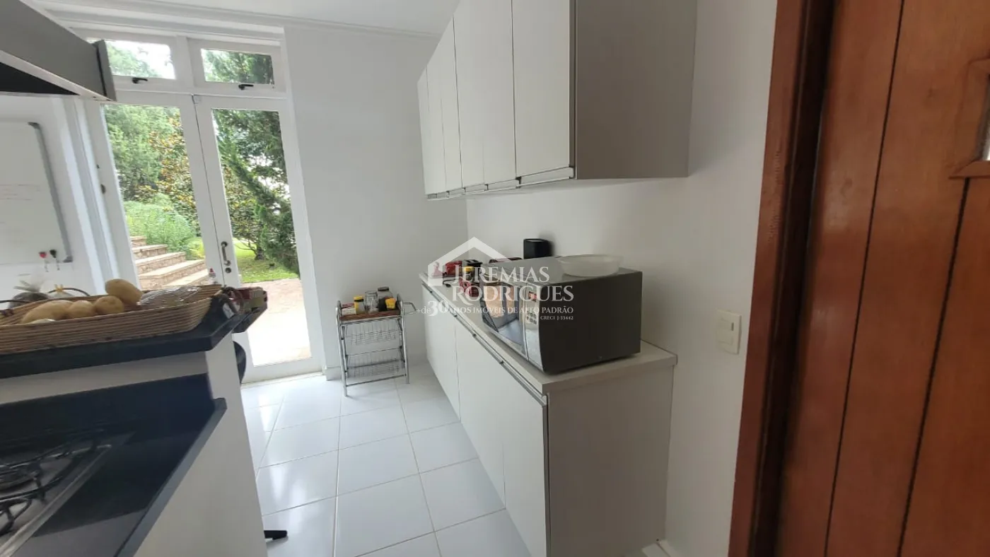 Casa para locação com 5 suítes no bairro Loteamento Por do Sol em Campos do jordão/SP
