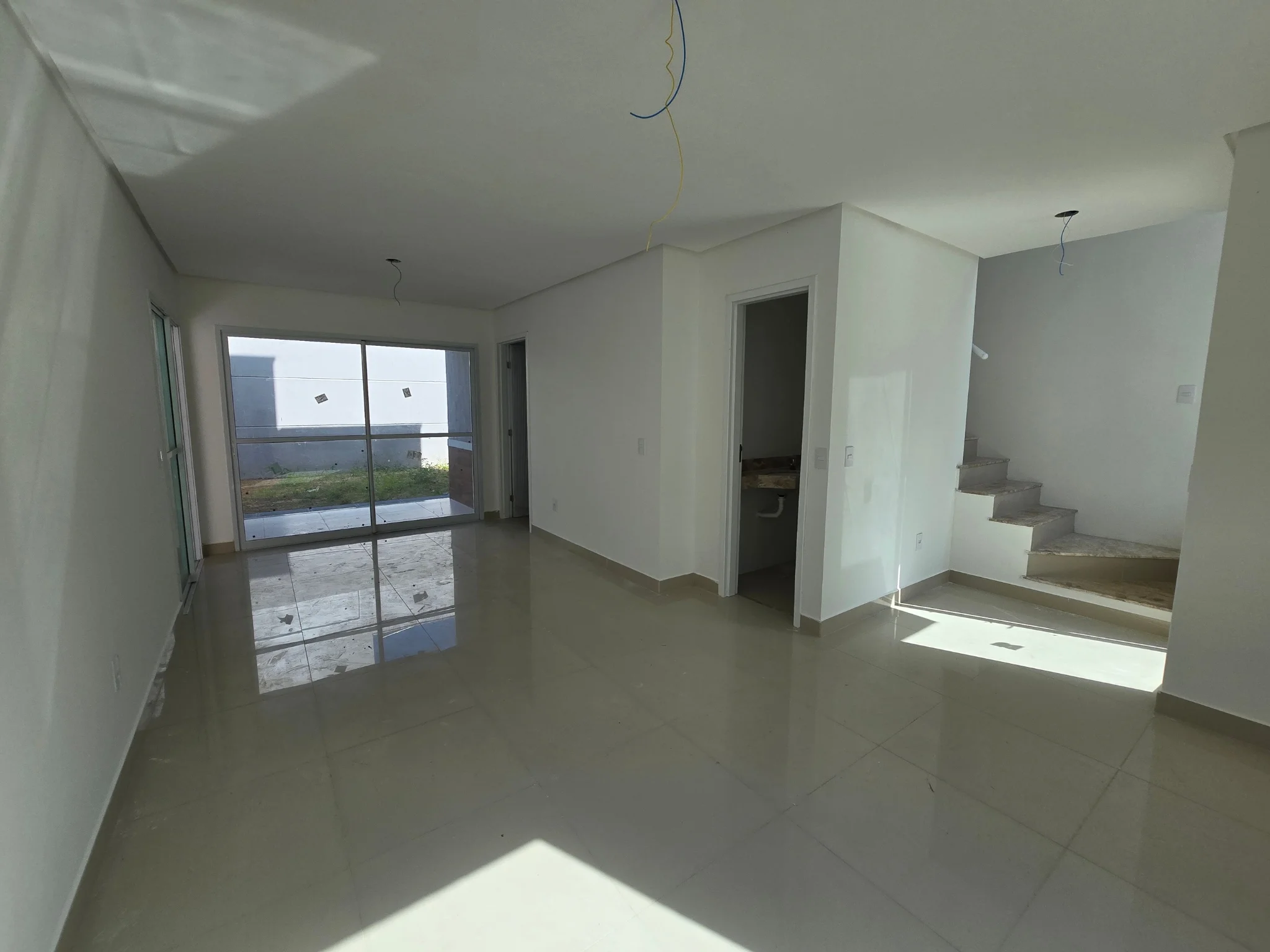 Bello Village, Duplex 138,51m², 3 Suítes, Estrada do Fio, Eusébio/CE