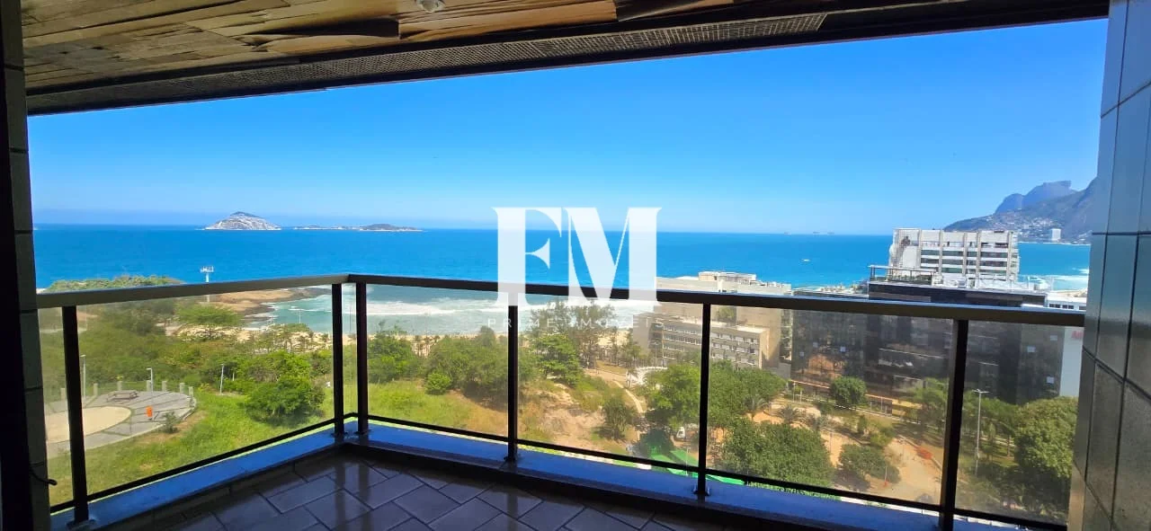 Cobertura única e exclusiva com 850 m². Vista panorâmica da praia de Ipanema e o Arpoador. - foto 24