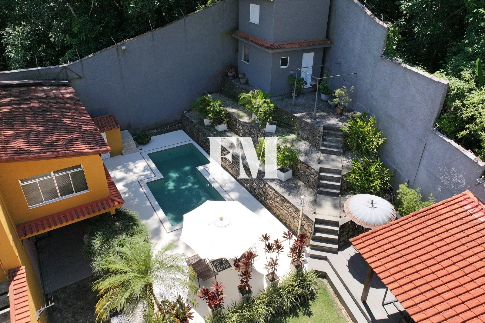 Santa Teresa | 6 Quartos (3 Suítes) | 1.100m² de Terreno com Piscina e Vista para a Natureza - foto 68