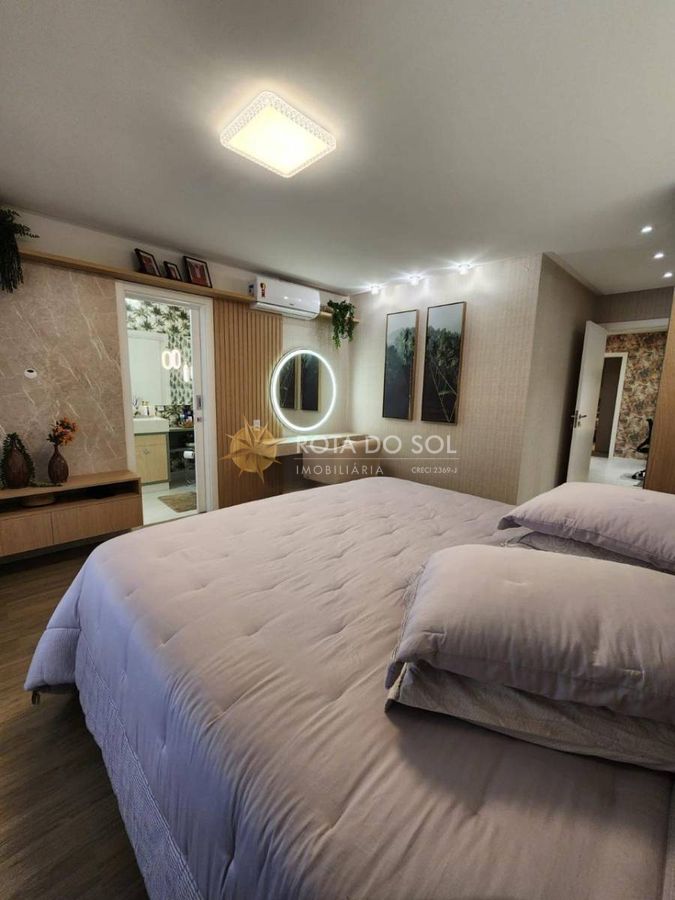 Place Vendôme Apartamento 4 Suítes em Meia Praia Itapema SC