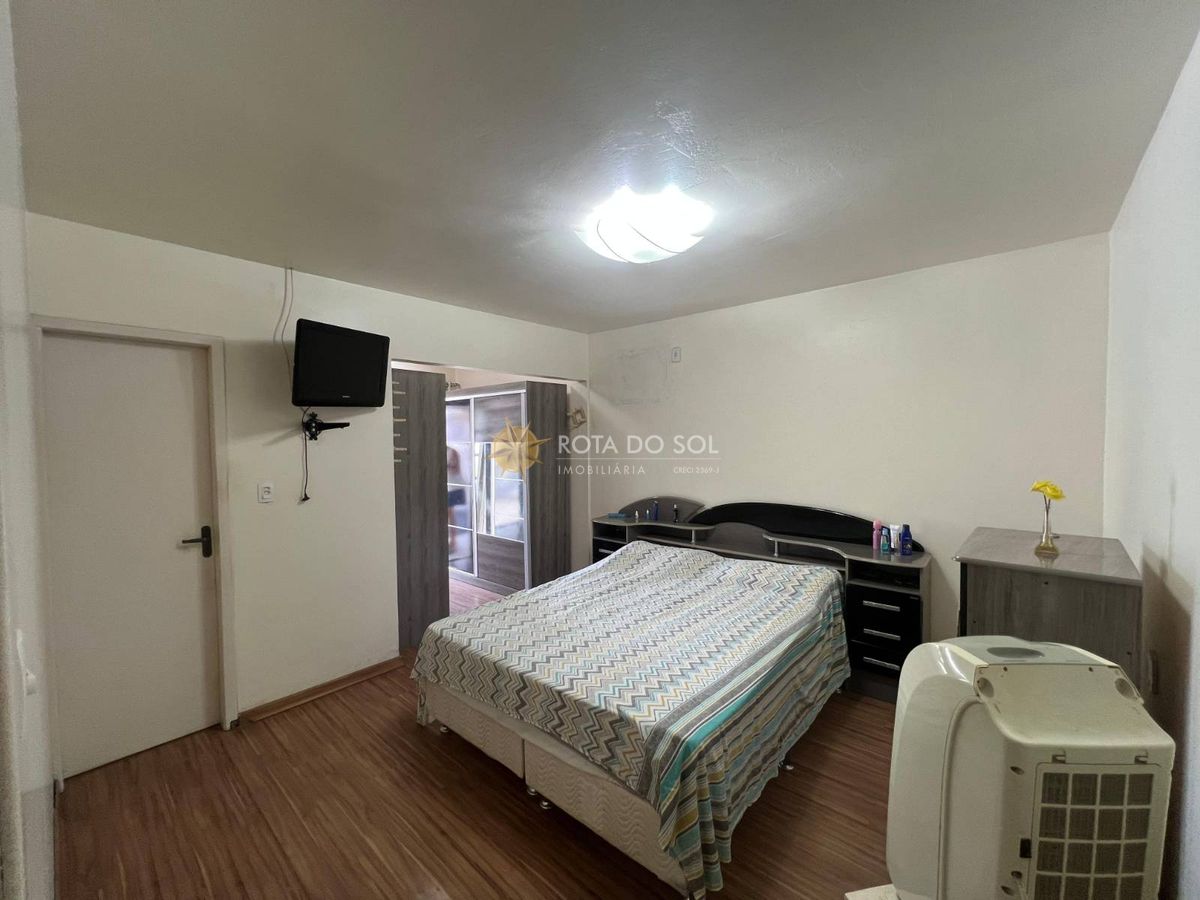 Casa à Venda 3 Quartos e 2 Vagas em Perequê Porto Belo SC — foto 9