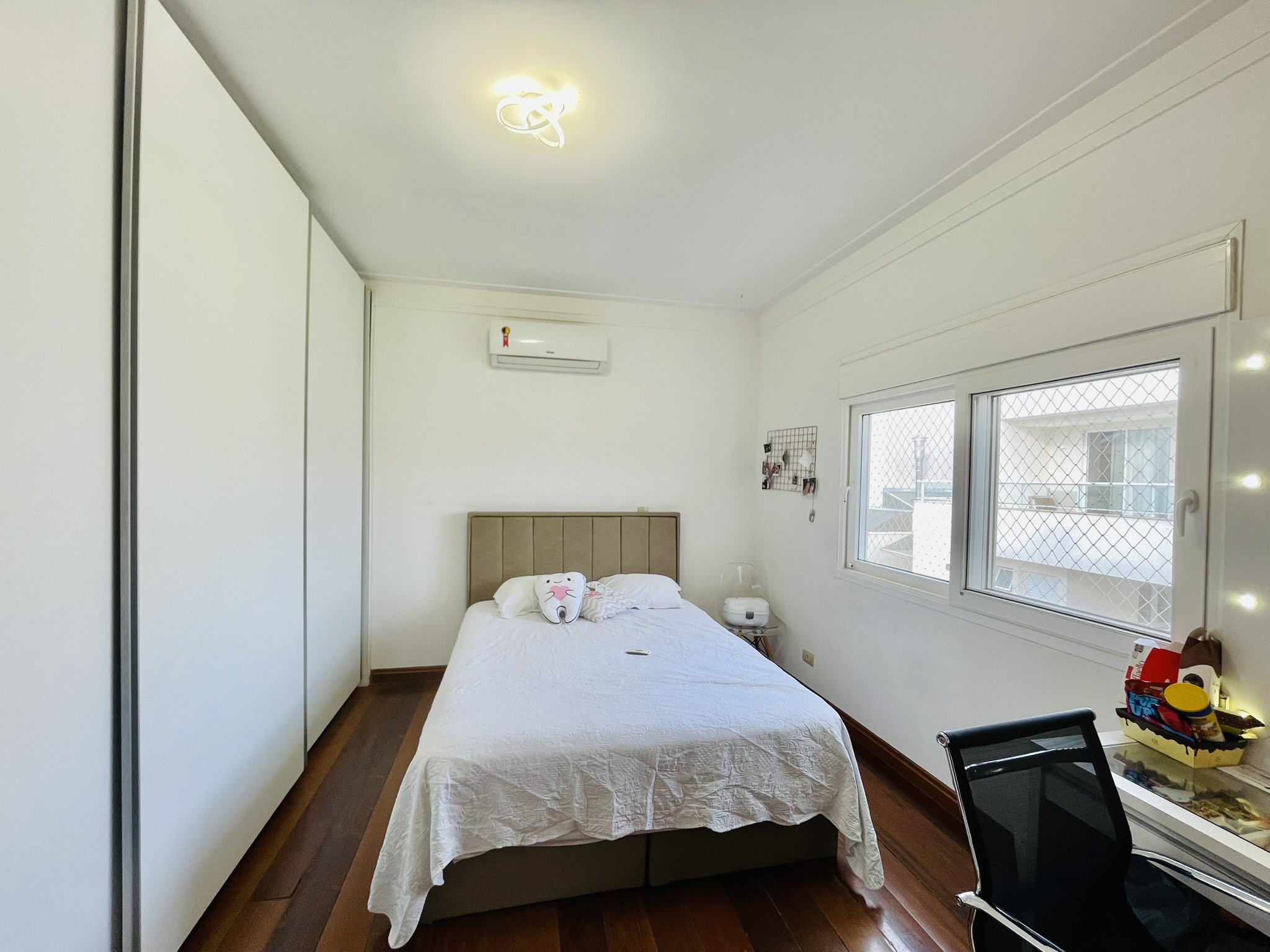 Casa para venda com 4 dormitórios no Condomínio Campos Do Conde I em Tremembé/SP