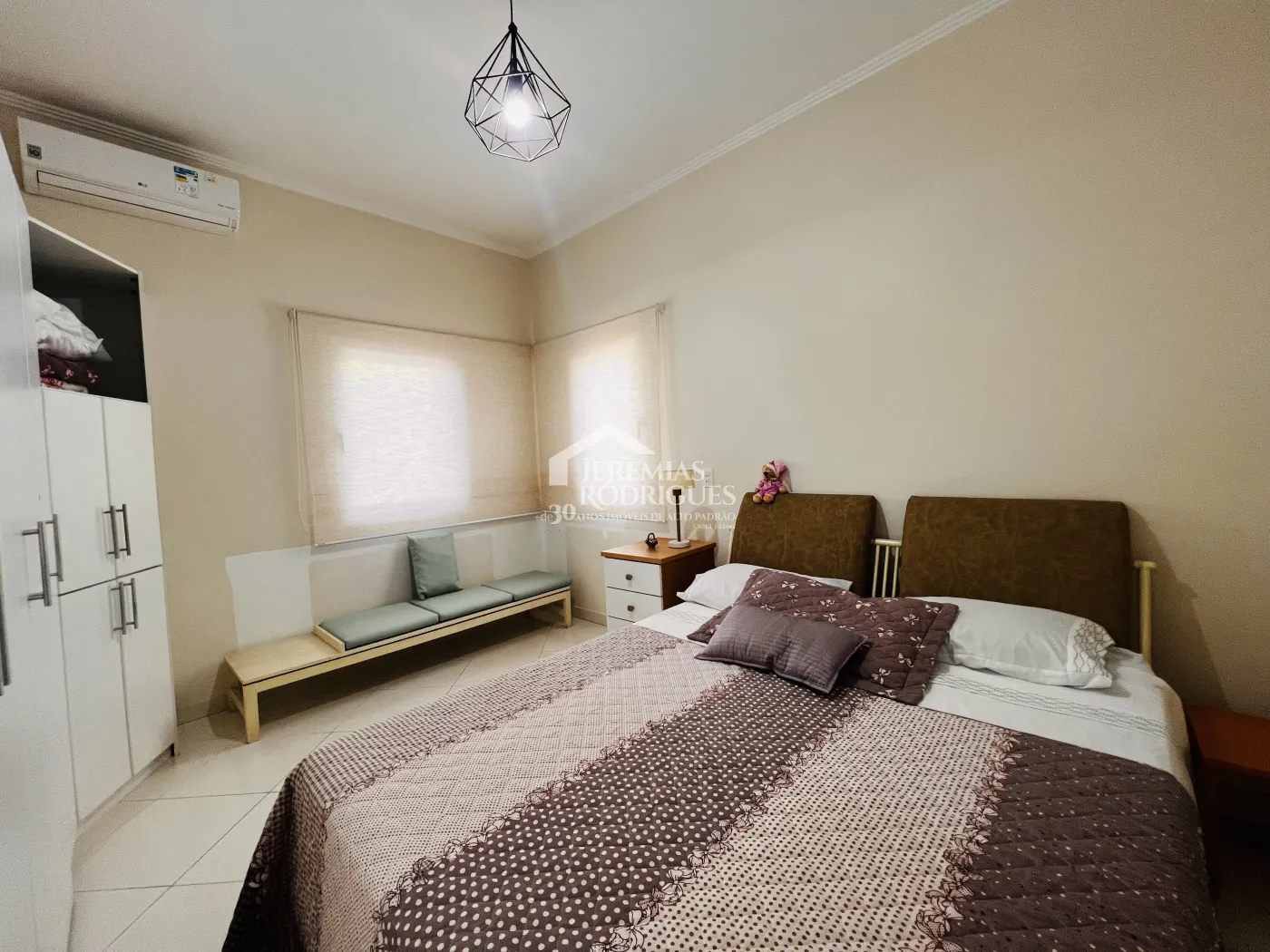 Casa com 4 suítes, 441 m² - Condomínio Taubaté Village - Taubaté/SP.