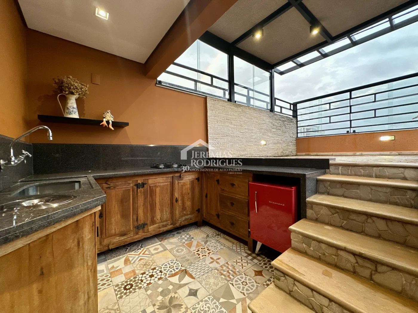 Apartamento com 2 dormitórios, 171 m² - Edifício Solar dos Juritis - Taubaté/SP.