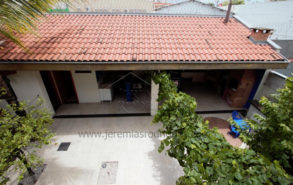 Casa à venda por R$ 1.350.000,00 - Taubaté/SP