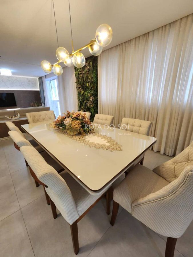 Place Vendôme Apartamento 4 Suítes em Meia Praia Itapema SC