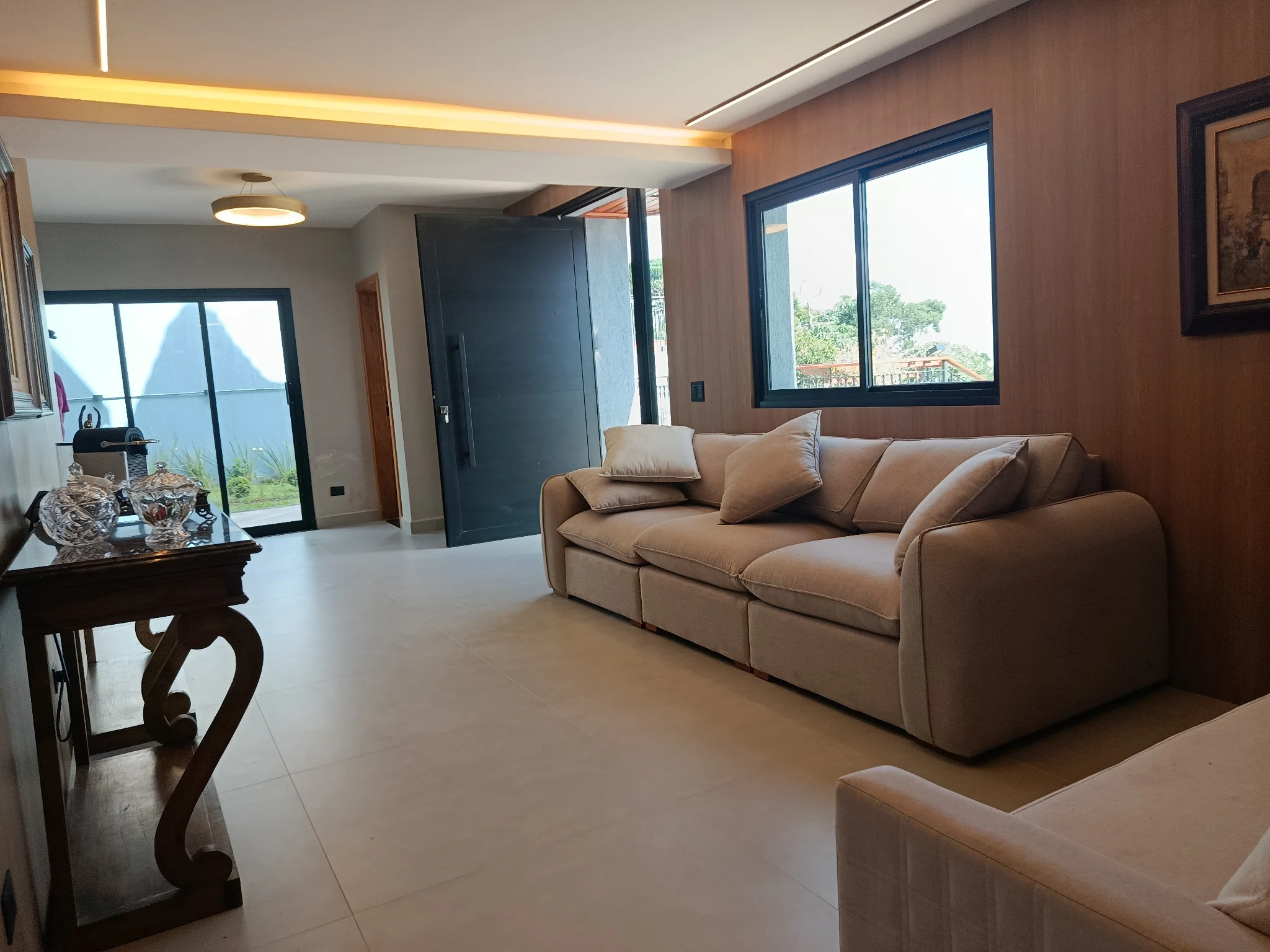 Casa com 8 suítes á venda no Condomínio Allemansratt em Campos do Jordão /SP.