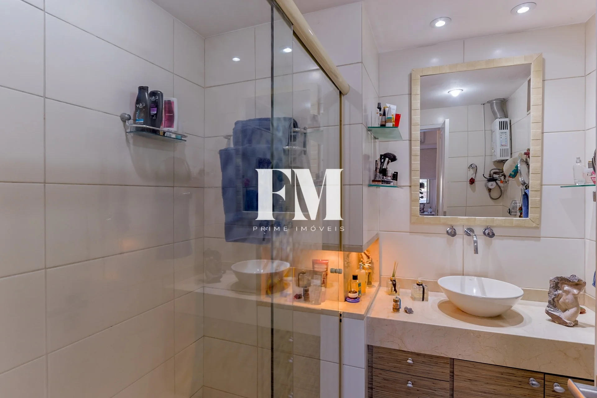 Laranjeiras | Cobertura Duplex | 3 Quartos (2 Suítes) | 208m² com Espaço Gourmet e 3 Vagas - foto 39