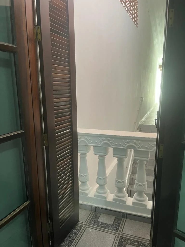 Casa GRANDE, 153m², Térrea com 03 quartos, 02 Vagas de Garagem Coberta, para locação no Jardim Ipê 4, São Bernardo do Campo - SP