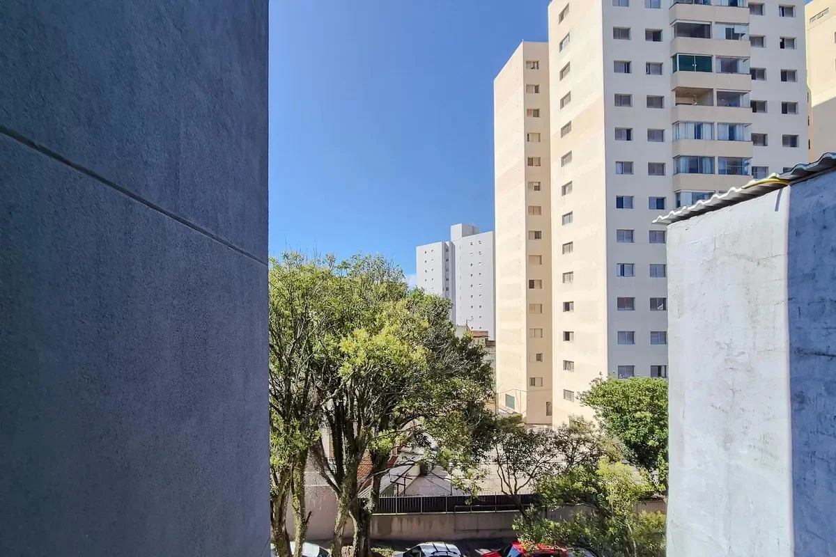 Oportunidade no Centro de SBC: Apartamento Moderno de 74m², 2 Suítes, Varanda Gourmet e 2 Vagas Livres – Abaixo do Valor de Avaliação!