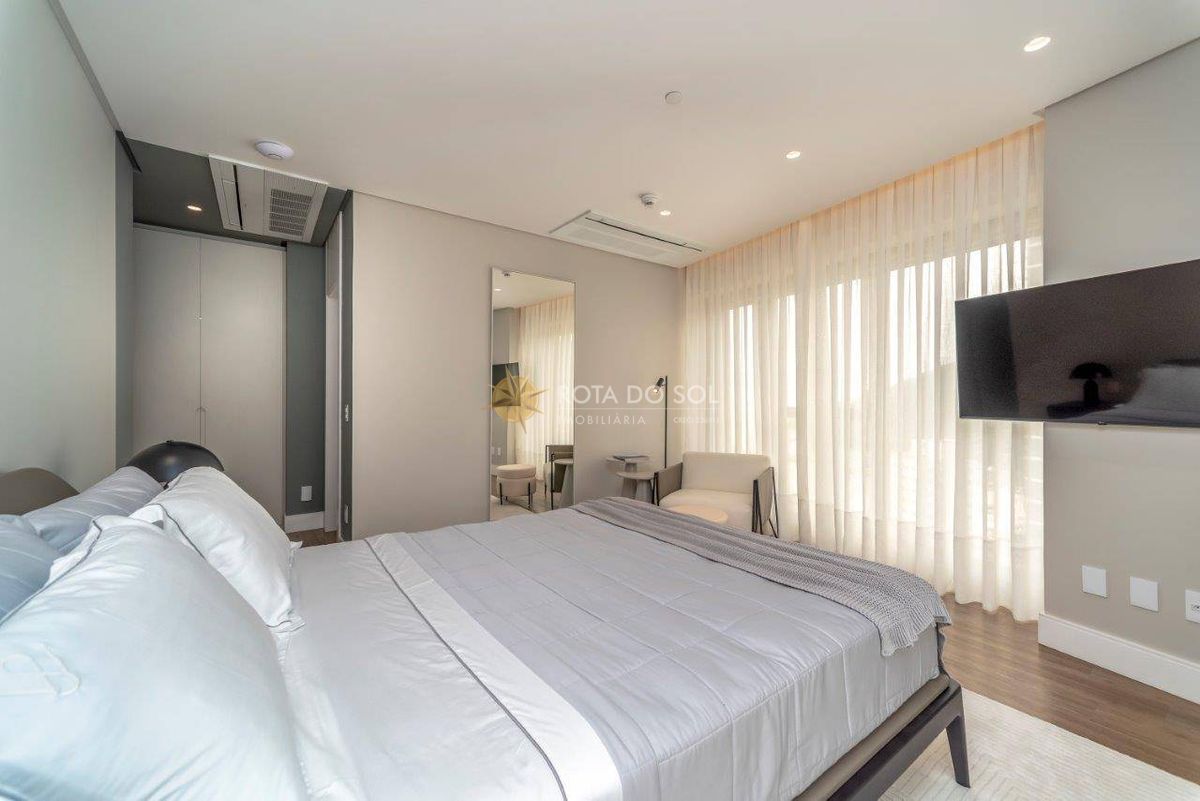 Yachthouse Apartamento Alto Padrão 4 Suítes no Centro de Balneário Camboriú SC