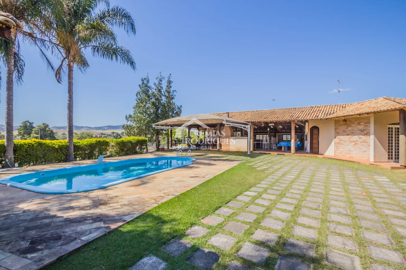 Casa com 2 dormitórios, 263 m² - Condomínio Chácaras Cataguá - Taubaté/SP