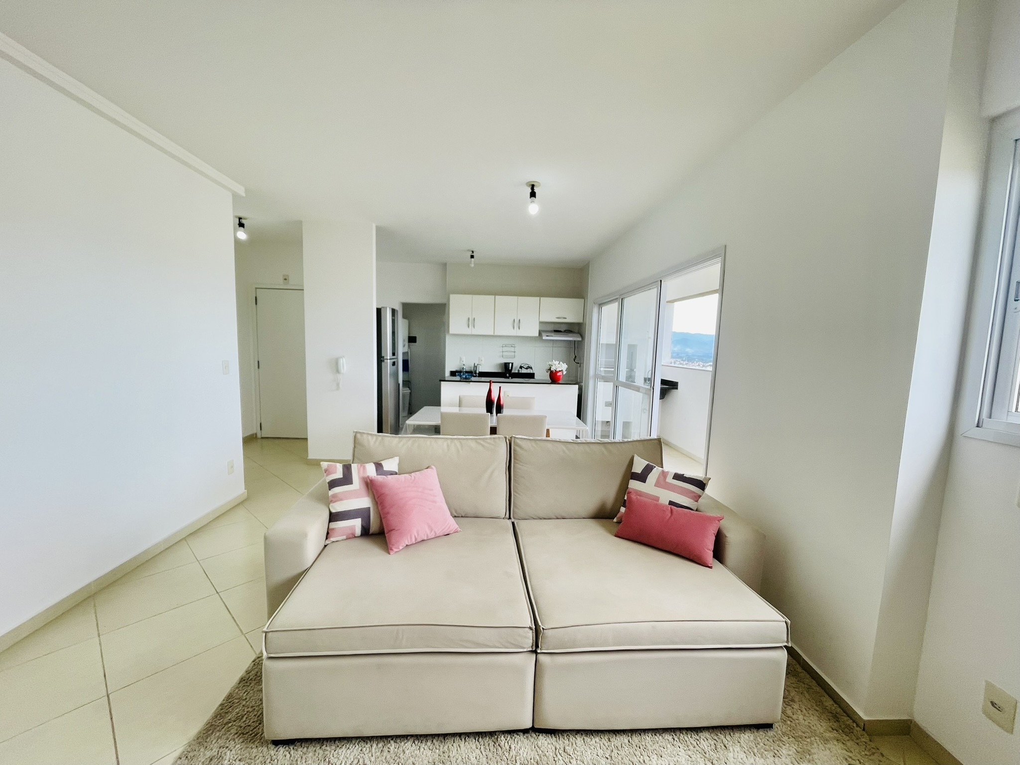 Apartamento à venda com 3 dormitórios, 93 m² no Condomínio Vie Nouvelle em Taubaté/SP.