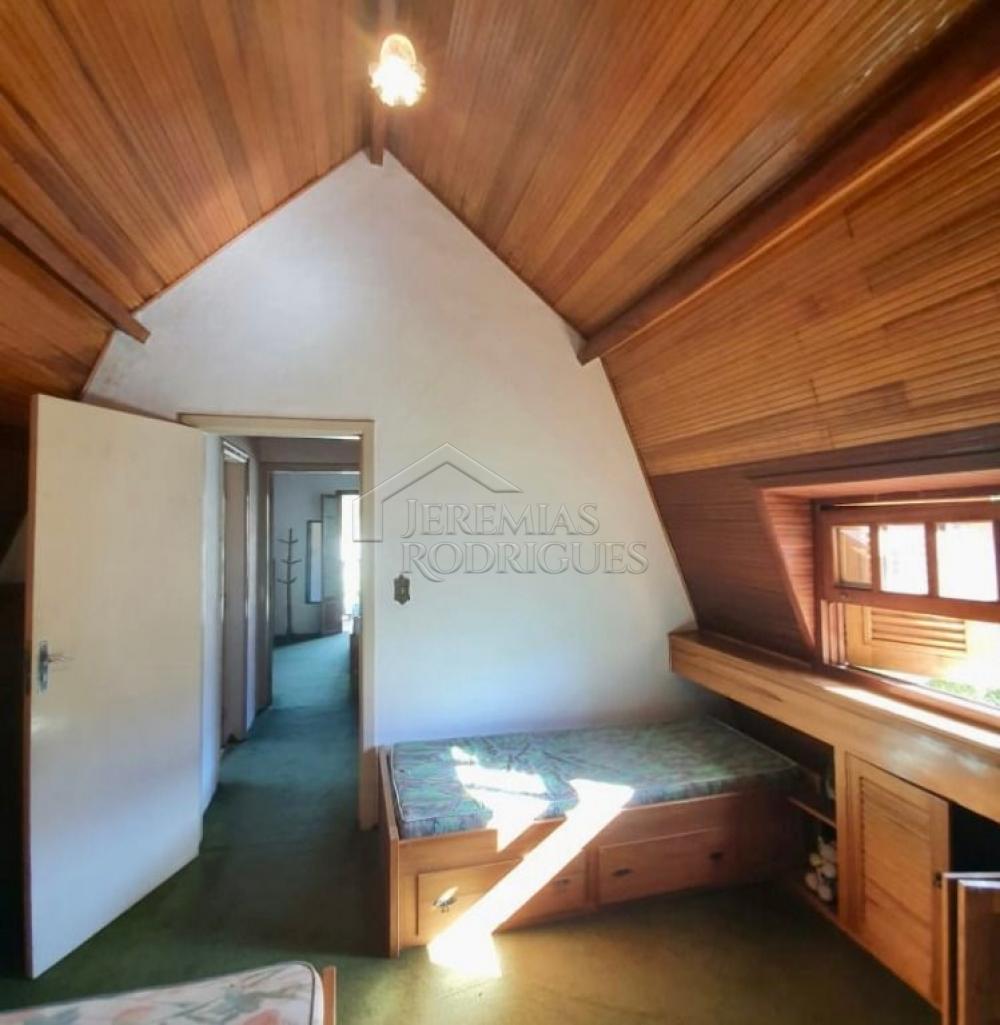 Casa à venda por R$ 880.000,00 - Santo Antônio do Pinhal/SP