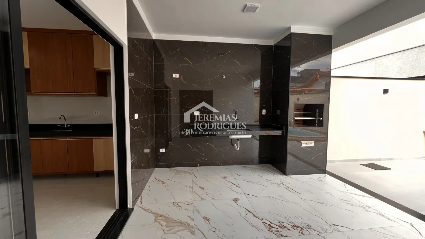 Casa para venda com 3 dormitórios no Condomínio Residencial Tecoara em Taubaté/SP