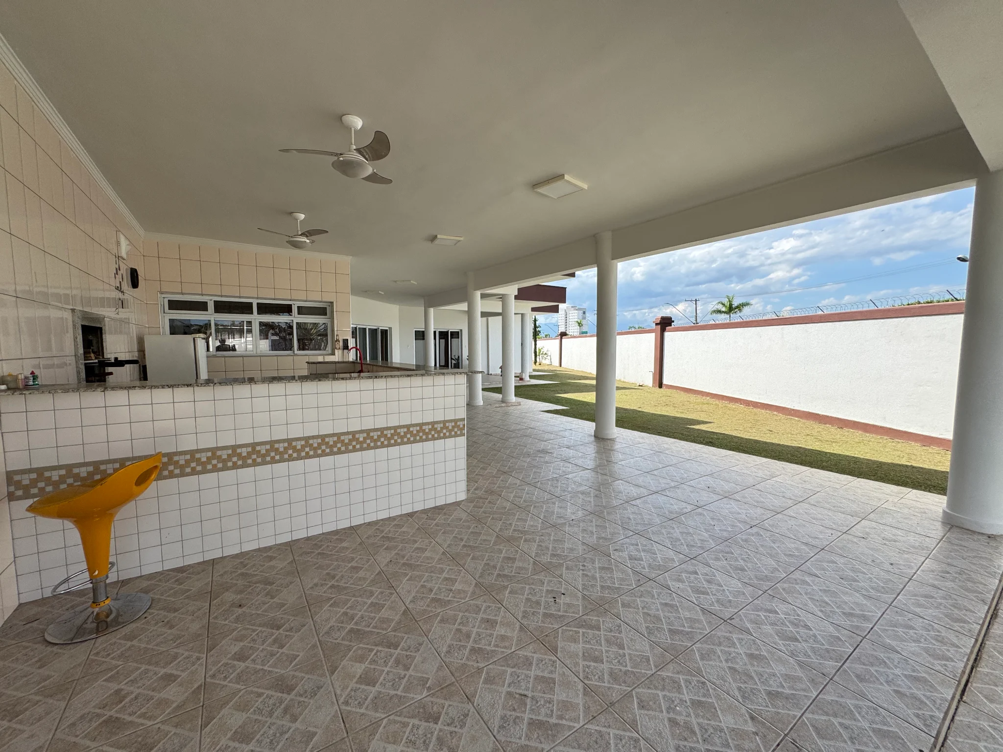 Casa à venda no Condomínio Village Paineiras em Pindamonhangaba/SP