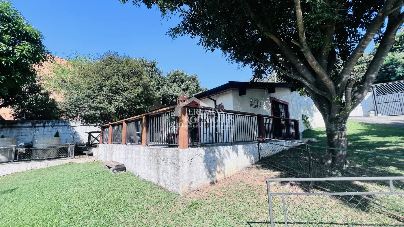 Chácara com 3 dormitórios, 500 m² - Cidade de Deus - Taubaté/SP