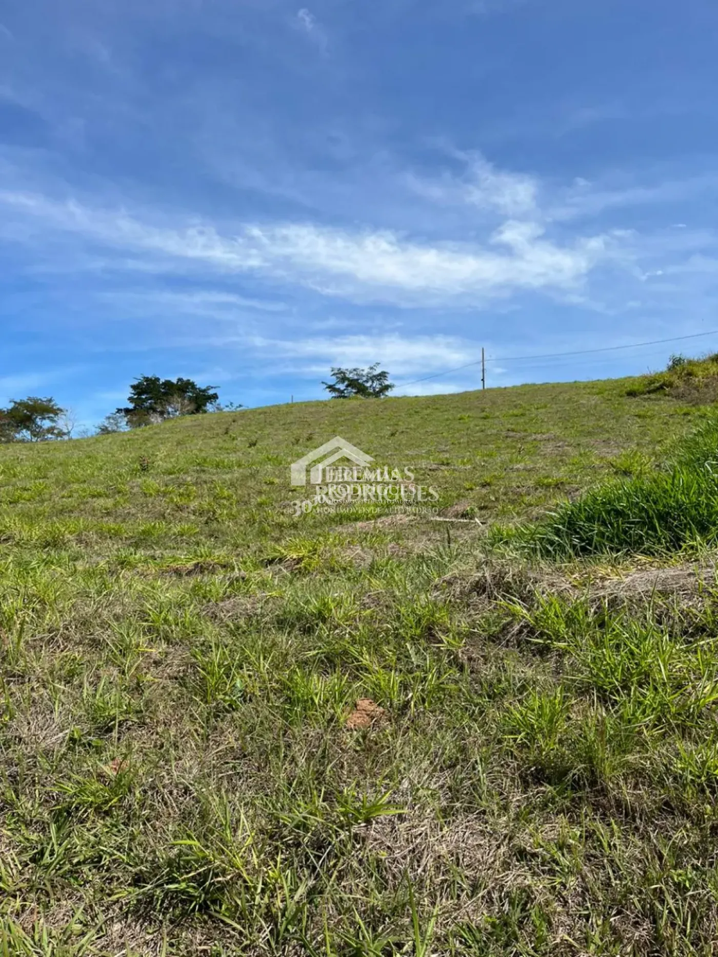 Terreno com 1.175,57 m² - Condomínio Reserva Altos do Cataguá - Taubaté/SP