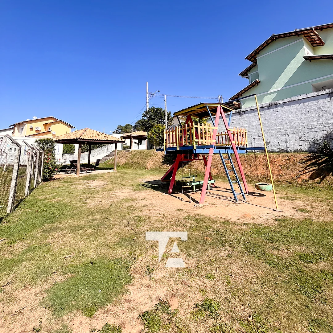 Casa nova com 3 dormitórios à venda em condomínio fechado no Jardim Cristina em Pindamonhangaba/SP