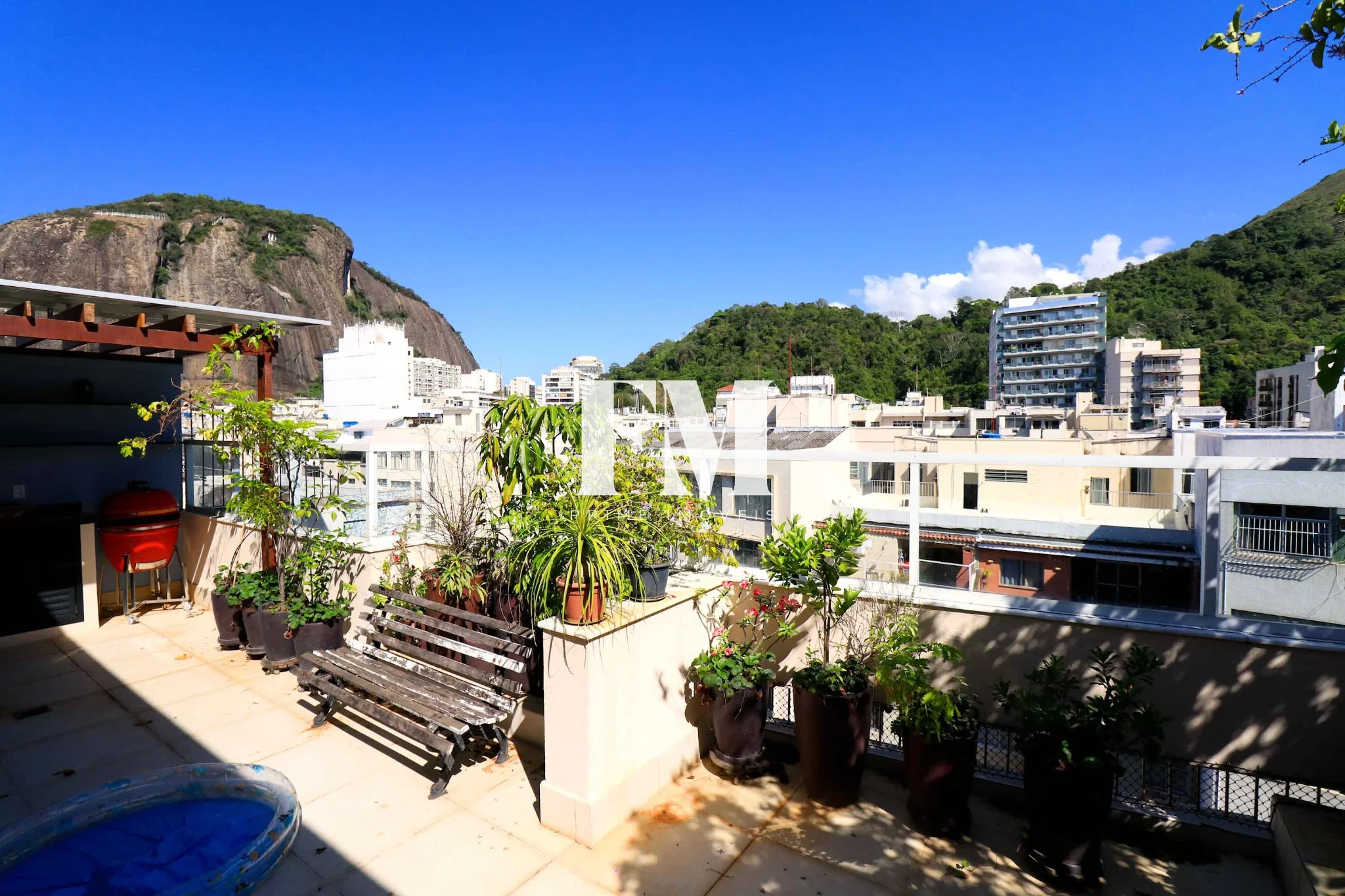 Cobertura modernizada à venda na Rua Barata Ribeiro - Copacabana. 4 quartos, terraço gourmet, vista - foto 38