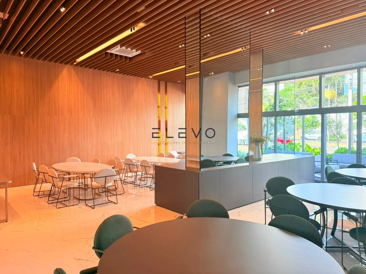 Apartamento Alto Padrão à Venda no Zetta Residence em Maringá | 172 m², 3 Suítes e 4 Vagas