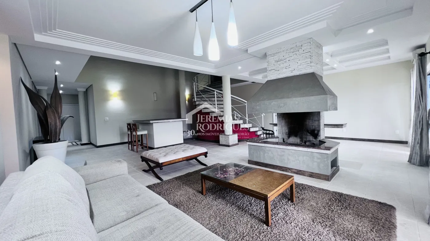 Casa com 8 dormitórios, 900 m² - Condomínio Portal da Serra - Taubaté/SP
