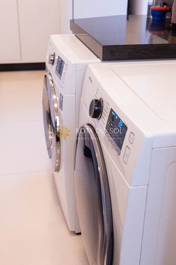 Imperial Palace Apartamento 5 Suítes e 3 Vagas em Meia Praia Itapema SC — foto 18