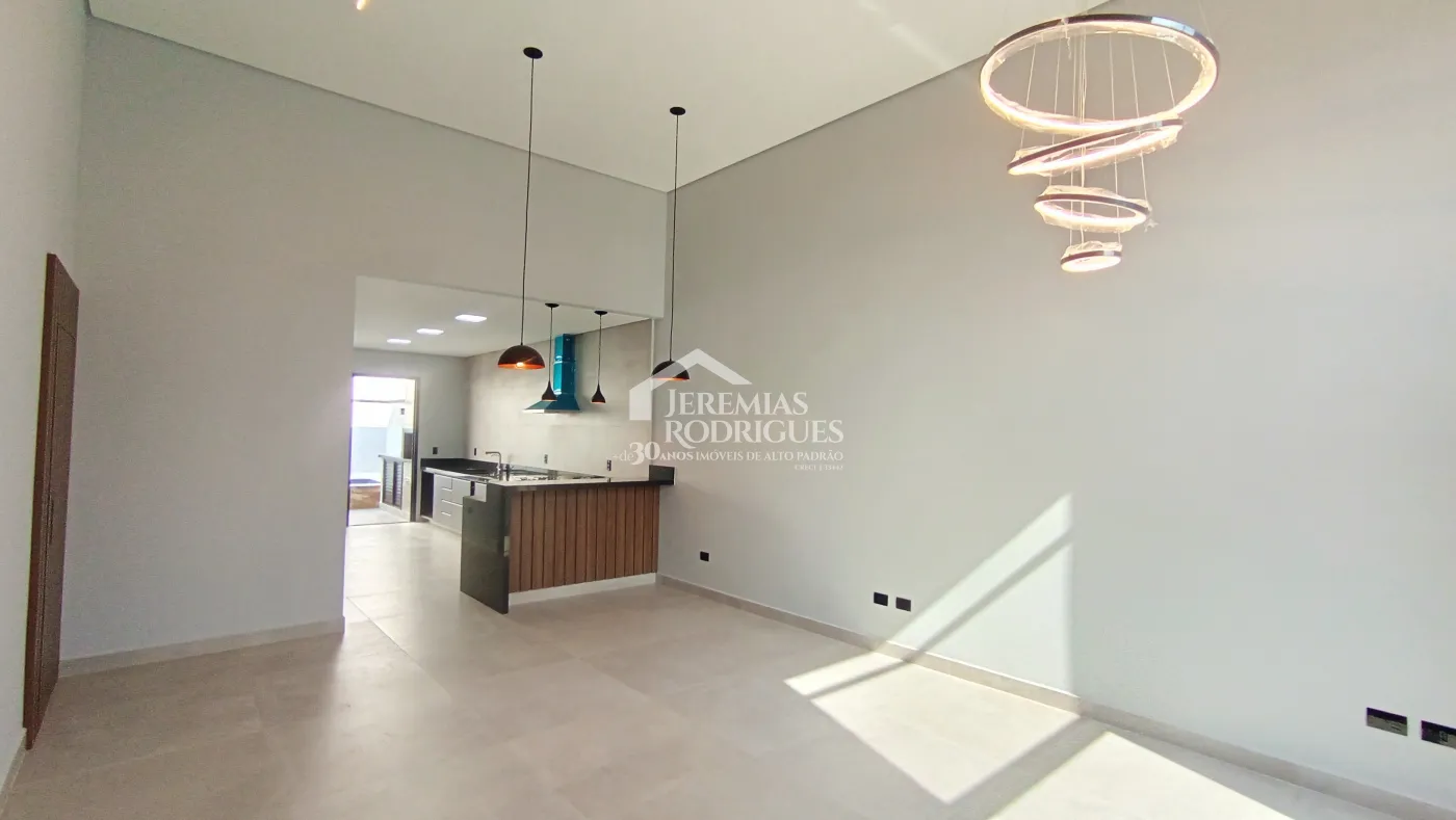 Casa à venda com 3 dormitórios no Condomínio Pérola do Vale em Tremembé/SP.