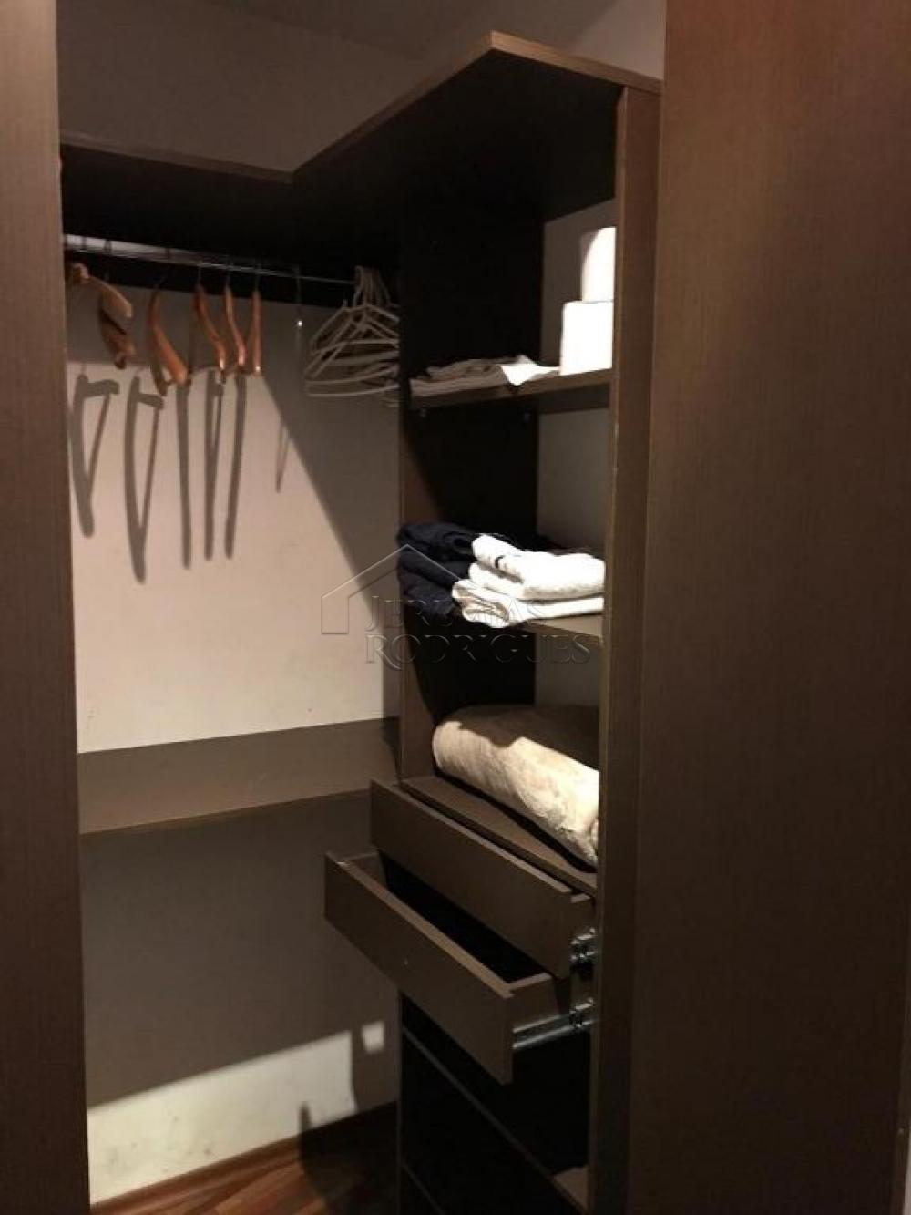 Apartamento com 3 dormitórios, 126 m² - Edifício Village Towers - Taubaté/SP.
