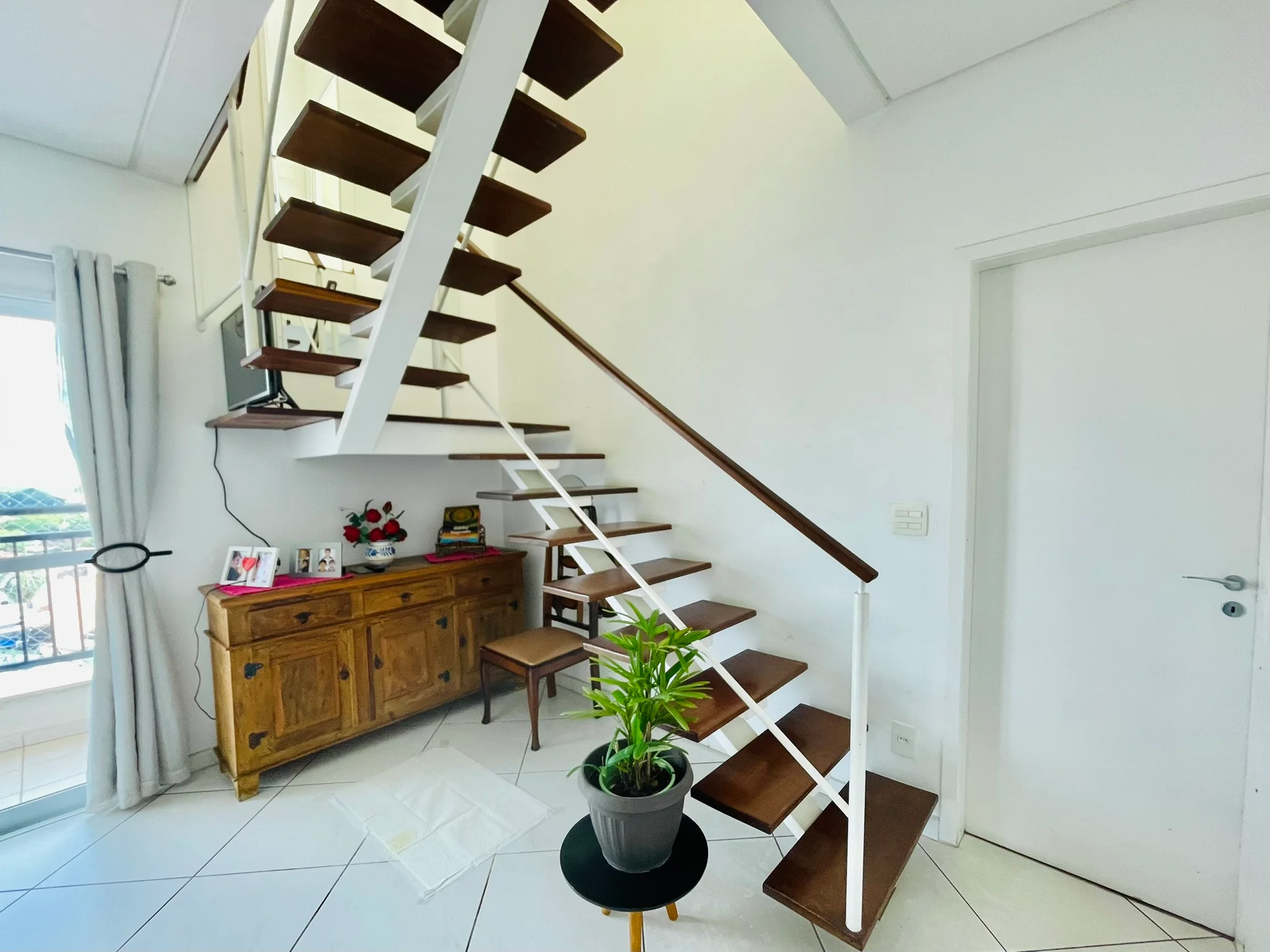 Cobertura duplex à venda no Edifício San Paolo em Taubaté/SP. 