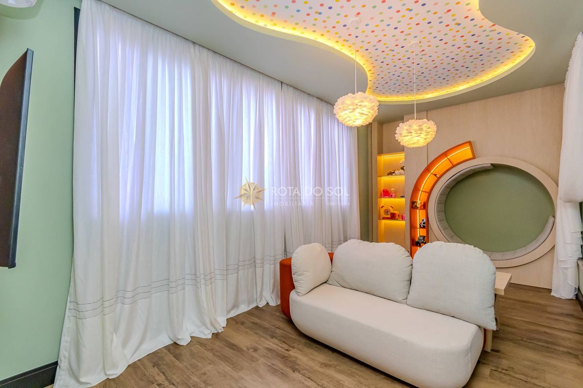 Fiori Del Mare Apartamento 3 Suítes e 2 Vagas em Meia Praia Itapema SC