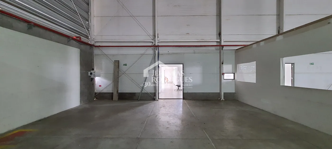 Galpão à venda em Quiririm - Taubaté/SP.