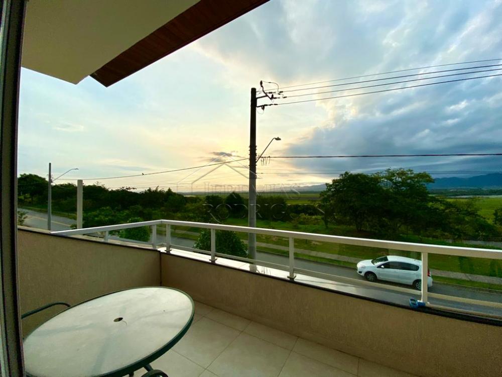 Casa à venda por R$ 2.850.000,00 - Taubaté/SP