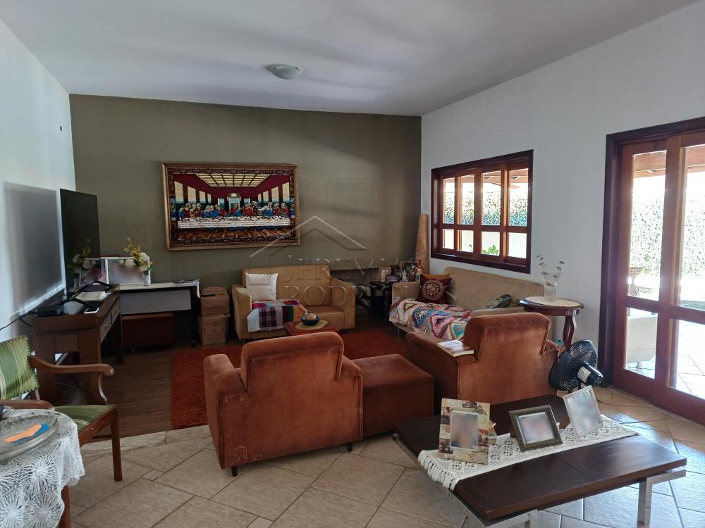 Casa à venda no Condomínio Real Ville em Pindamonhangaba/SP. 