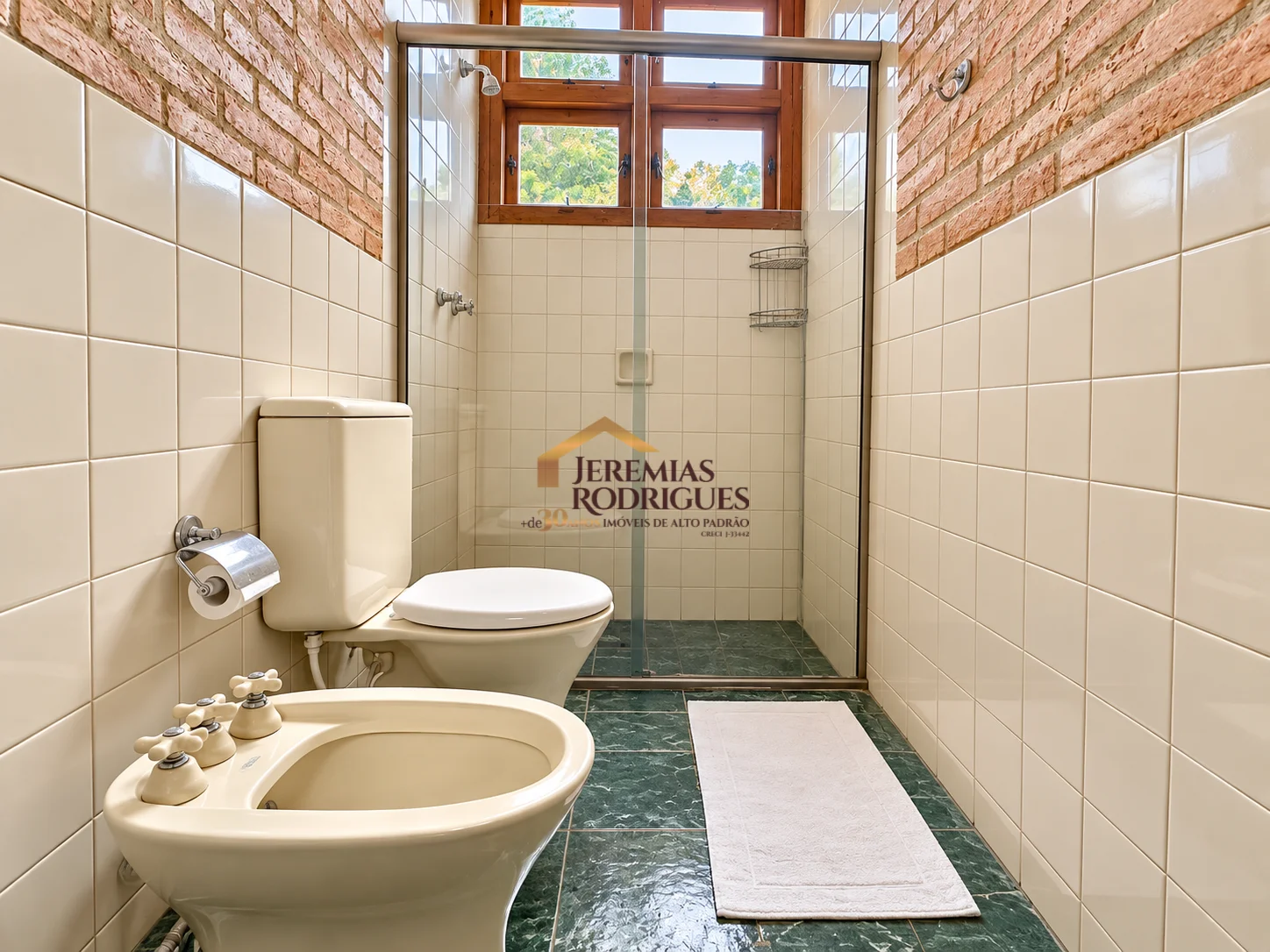 Casa à venda no Condomínio Chácaras Cataguá em Taubaté/SP. - foto 47