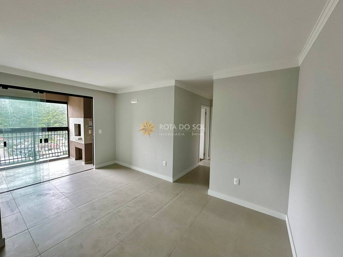 Villeneuve apartamento com 2 quartos e 1 vaga em Itapema