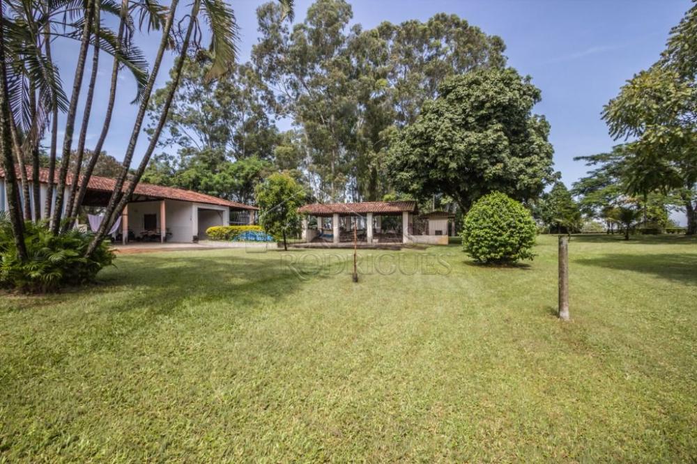 Sítio com 3 quartos, 59.895 m² no bairro Mandú em Pindamonhangaba/SP.