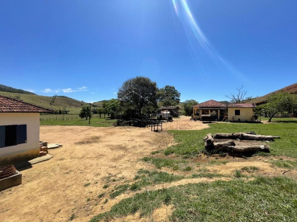 Fazenda com 2 quartos, 2.553.500 m², à venda por R$ 5.800.000- Lorena - Lorena/SP